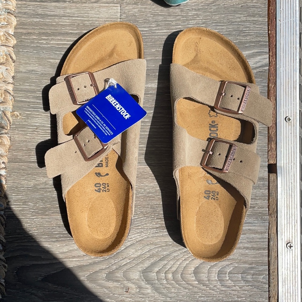 Women’s BIRKENSTOCK Arizona Taupe Suede Leather